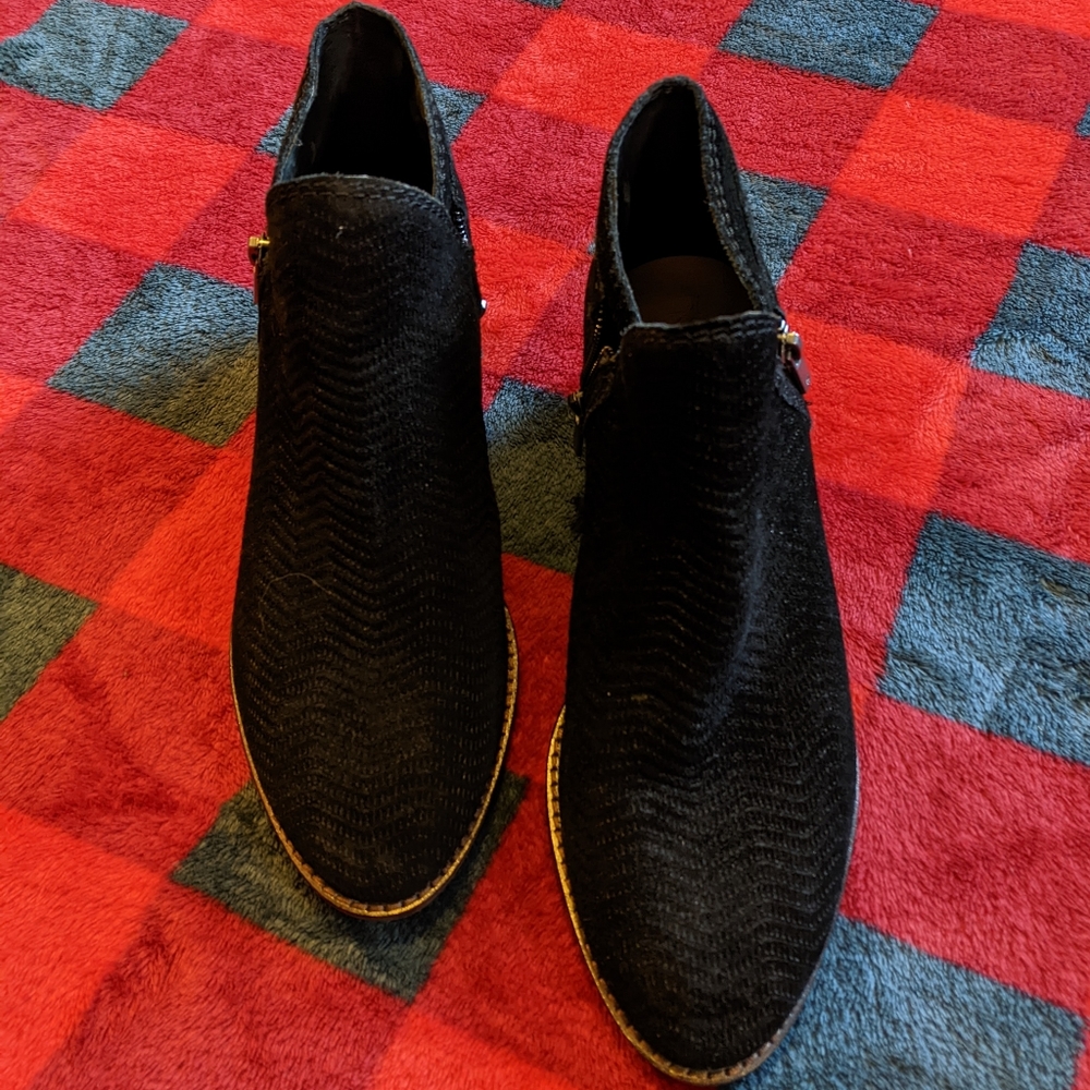Lucky Brand ankle boots size 8 1/2 black
